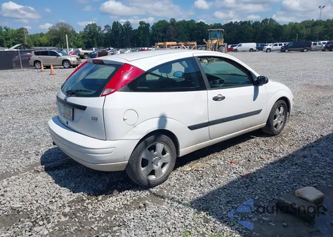 2003 Ford Focus Zx3 z USA, uszkodzony, nr VIN 3FAFP31383R193444